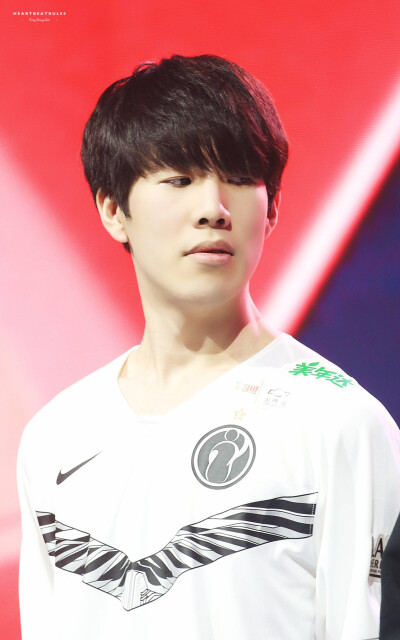 顶薪合同 顶薪合同